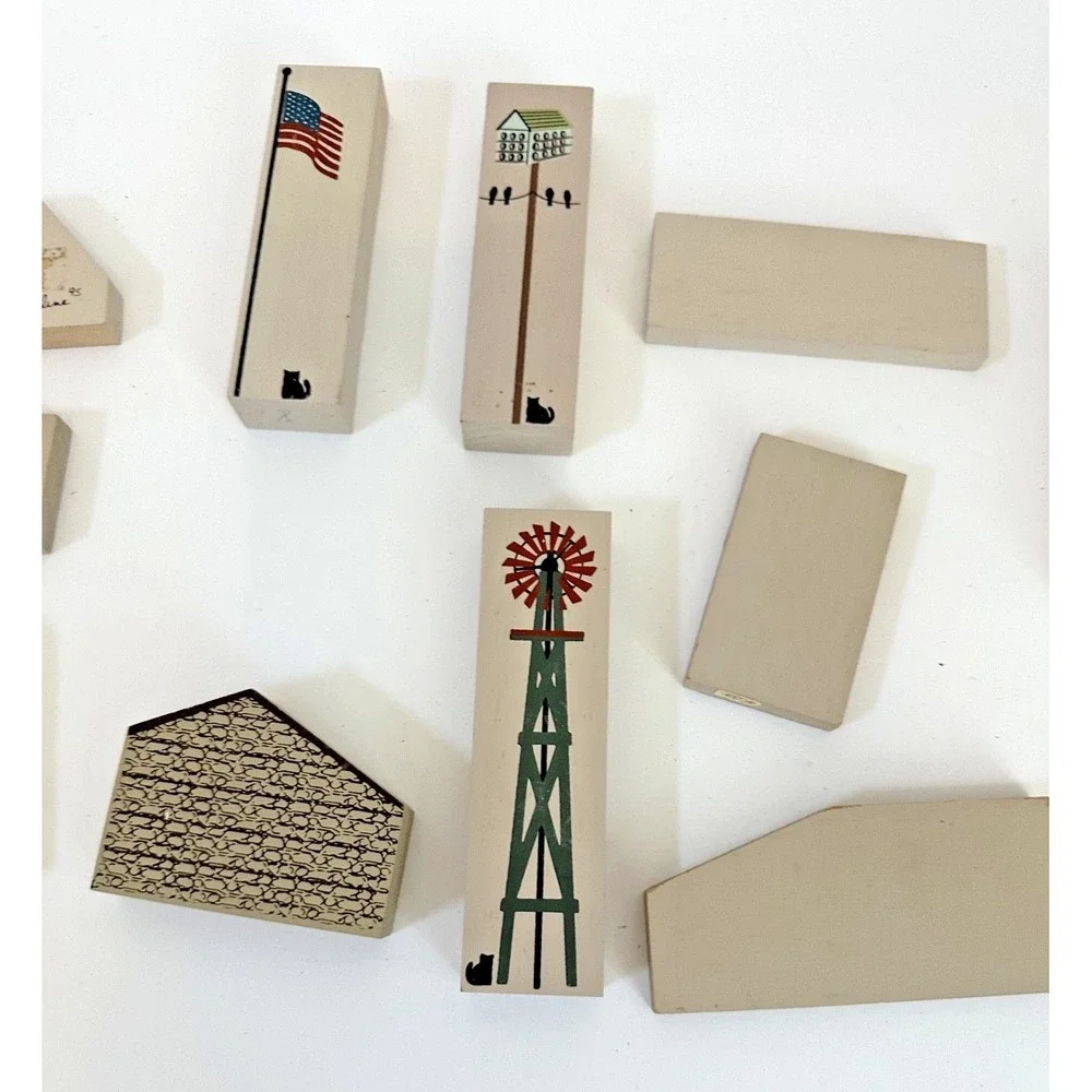 Cats Meow Village windmill USA Flag Laundry Firestruck‎ Silo Birdhouse Set 11